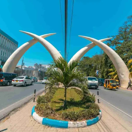 mombasa-kenya-travel-photo-20220221182805740-main-image